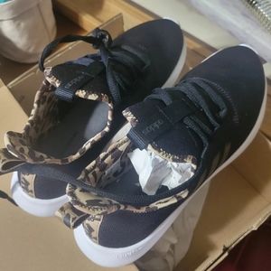 Adidas Cloudfoam Pure 2.0 womens Size 9